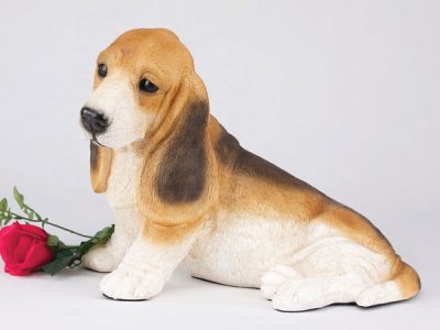 Tri-Color Basset Hound Figurine PetsToRemember.com