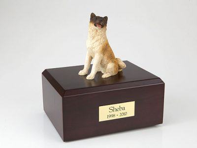 Japanese Akita Figurine Urn PetsToRemember.com